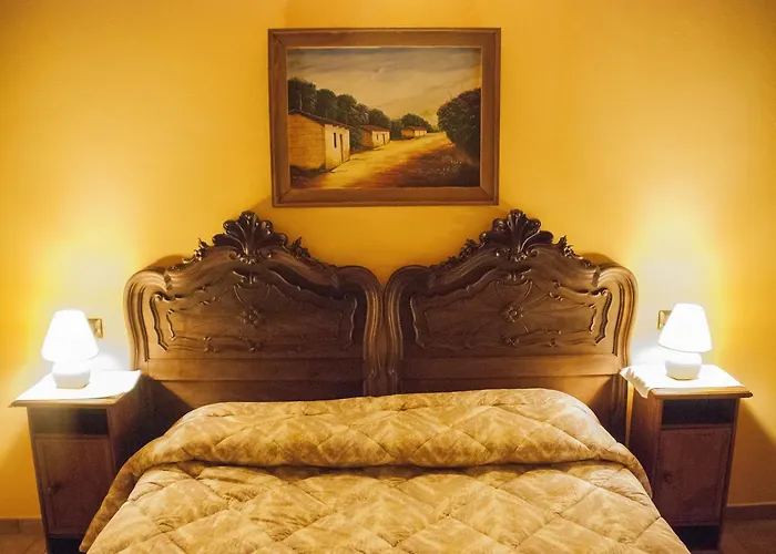 Cascina Mo.ma Vendégház Carrù